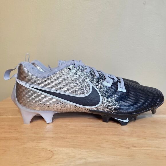 Nike Vapor Edge Speed 360 2 Football Cleats Black Silver DA5455-003 Men's Size 9 - Picture 1 of 9